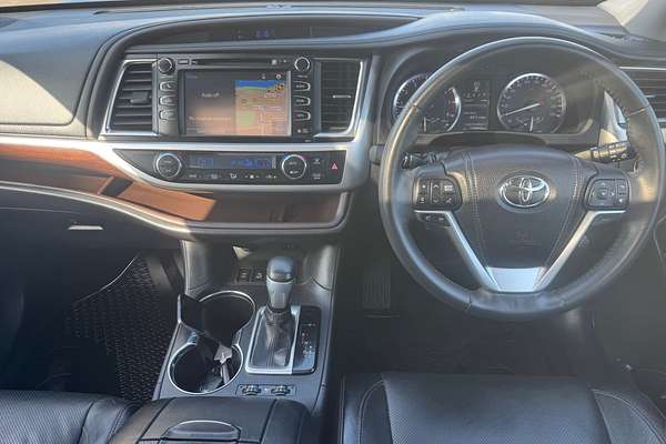 2014 Toyota Kluger Grande GSU55R