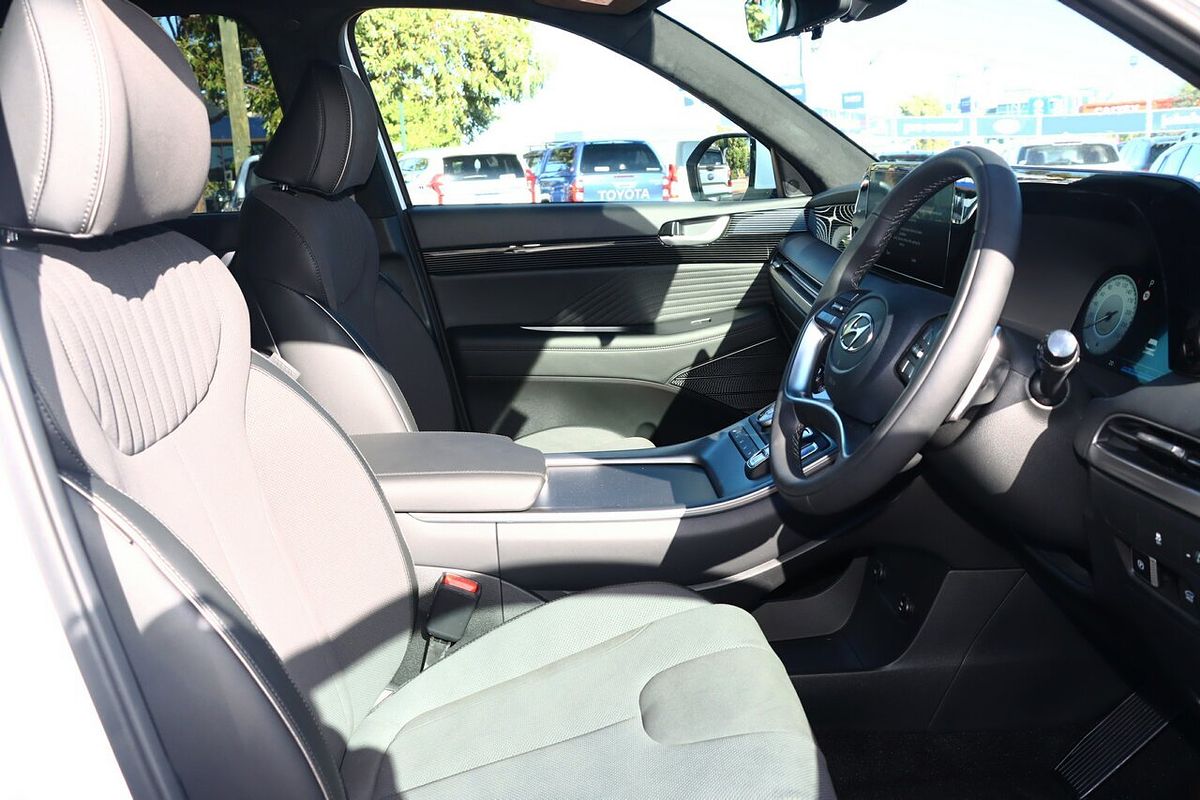 2024 Hyundai Palisade Calligraphy Black Ink LX2.V5