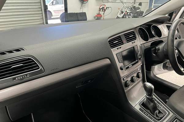 2016 Volkswagen Golf 92TSI Comfortline 7