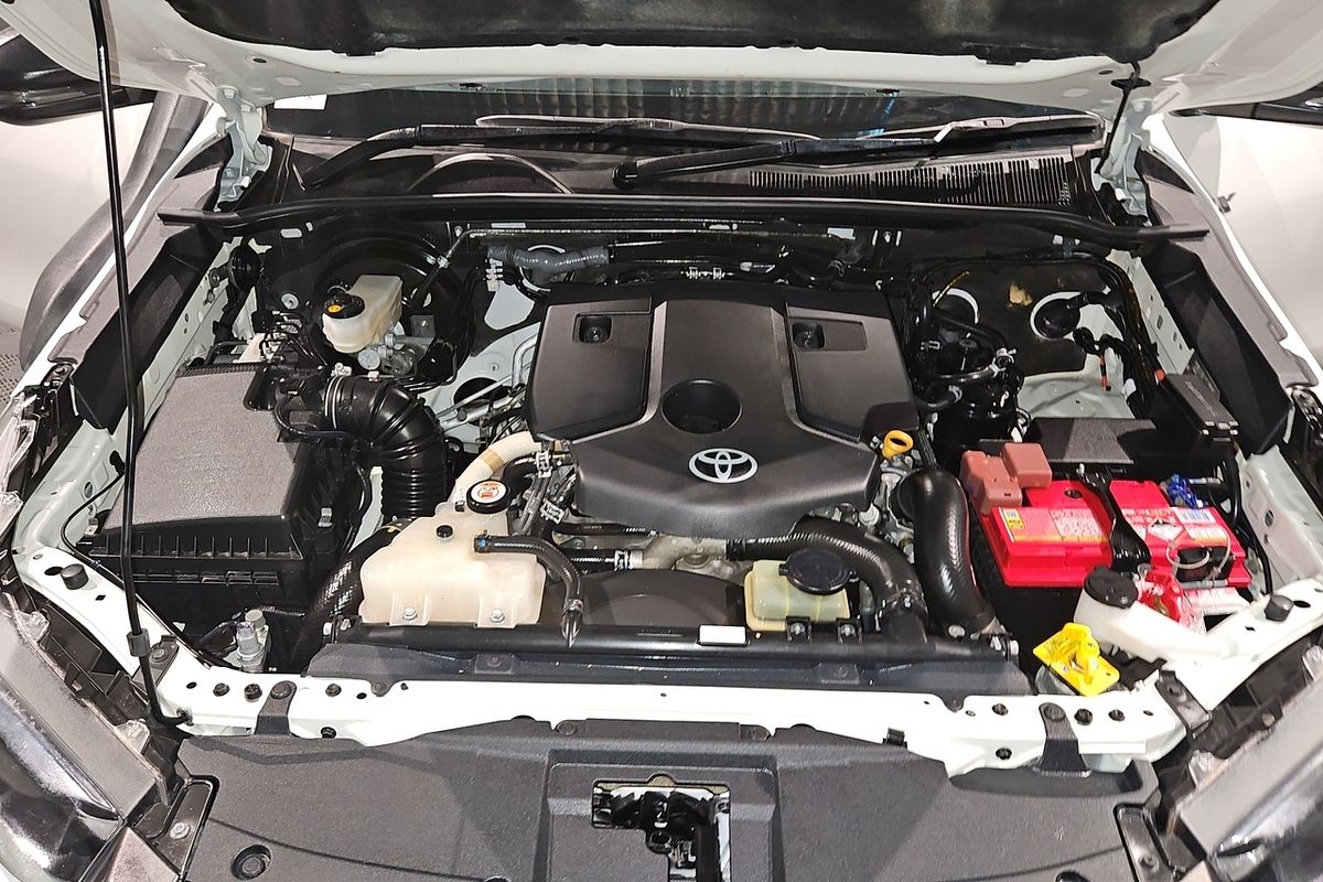 2020 Toyota Hilux SR GUN126R 4X4