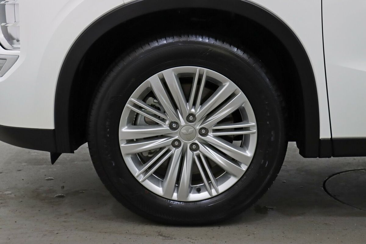 2024 Mitsubishi Outlander LS ZM