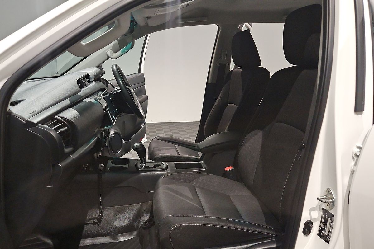 2020 Toyota Hilux SR GUN126R 4X4