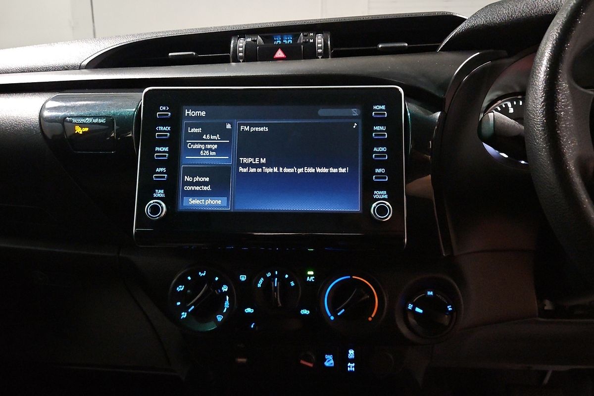 2020 Toyota Hilux SR GUN126R 4X4