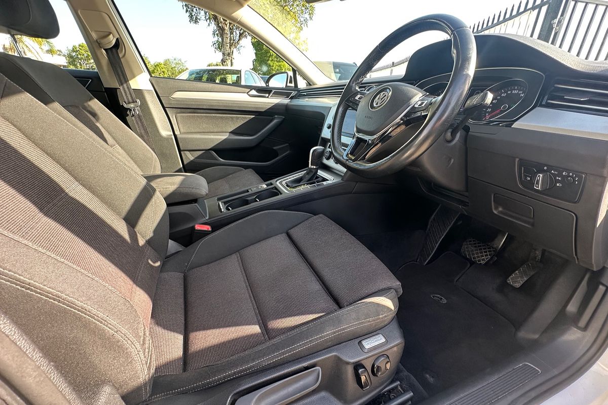 2017 Volkswagen Passat