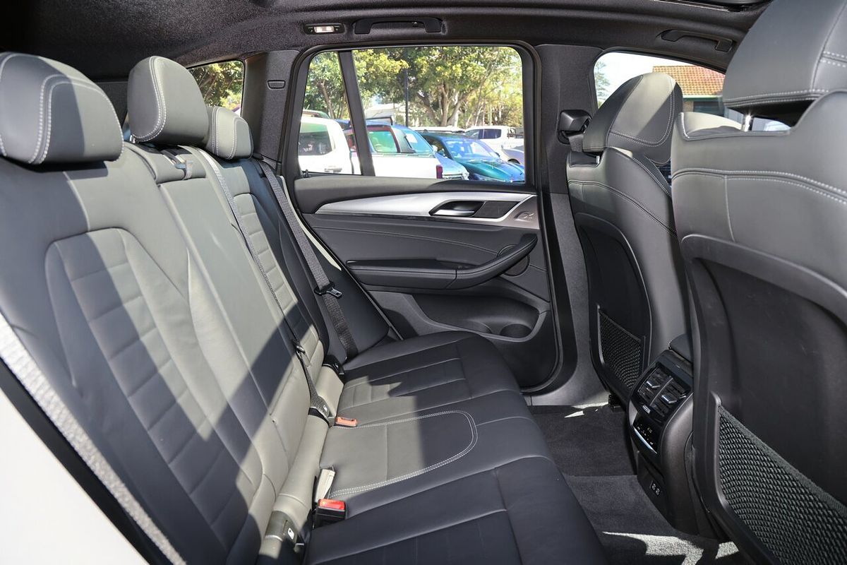 2020 BMW X3 xDrive30i G01