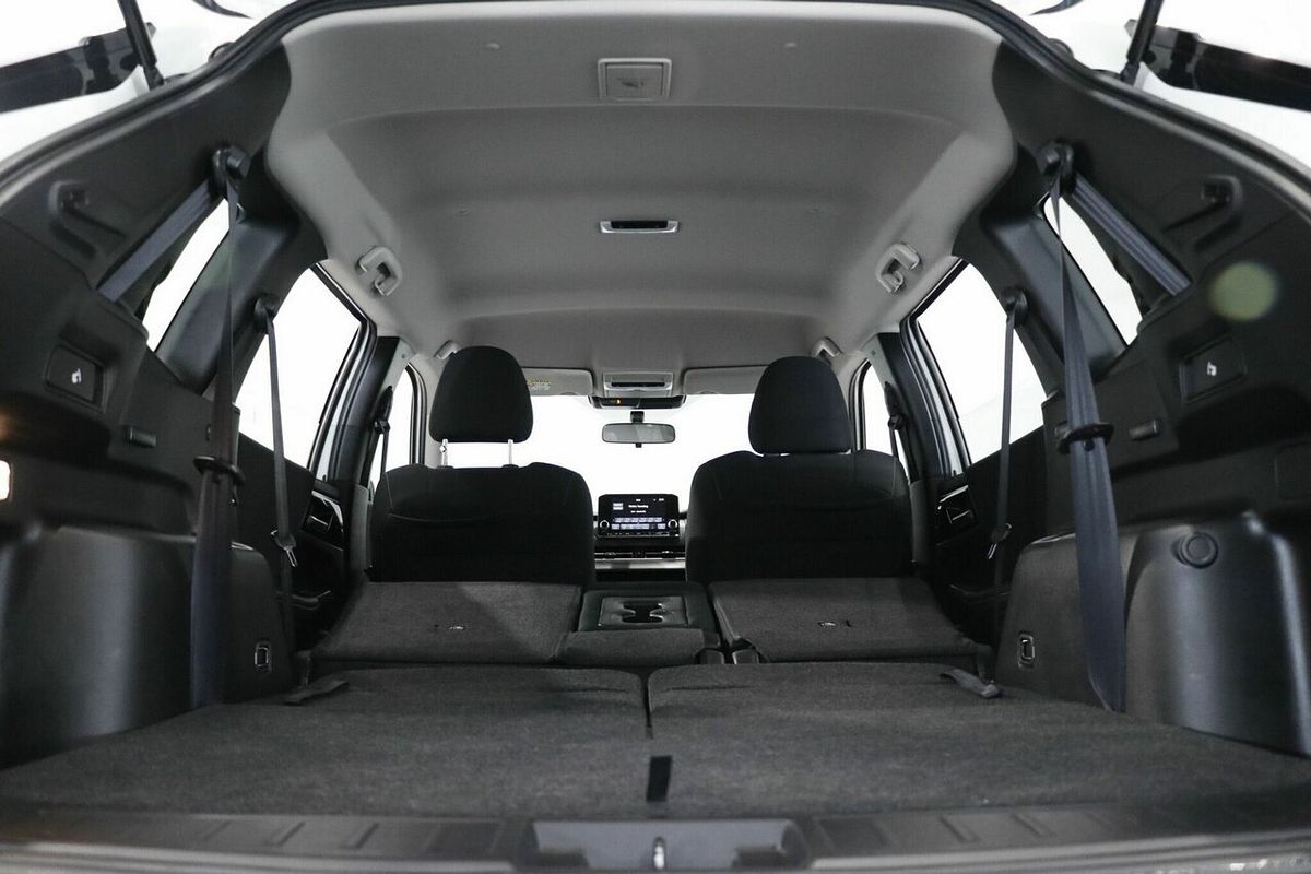 2023 Mitsubishi Outlander ES ZM
