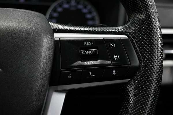 2023 Mitsubishi Outlander ES ZM