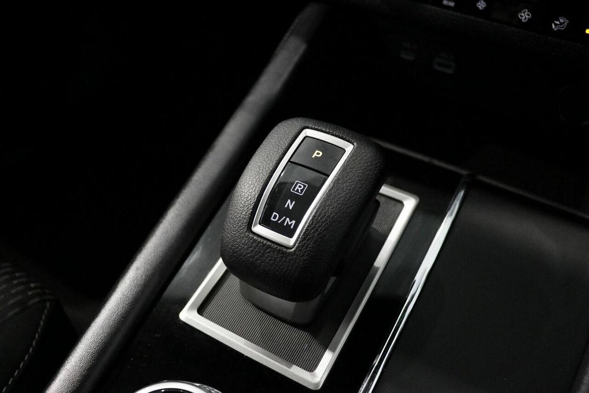 2023 Mitsubishi Outlander ES ZM
