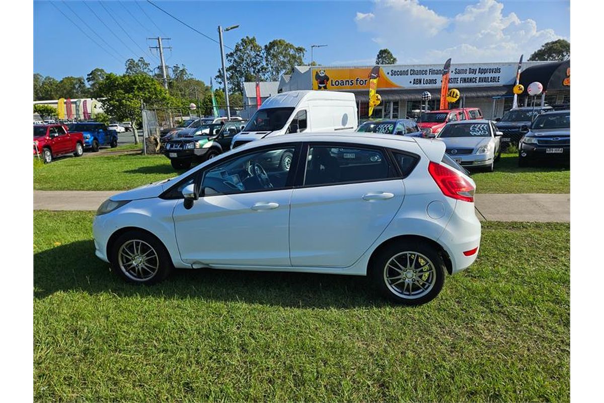 2010 Ford Fiesta CL WS