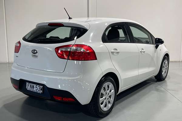 2013 Kia Rio S UB