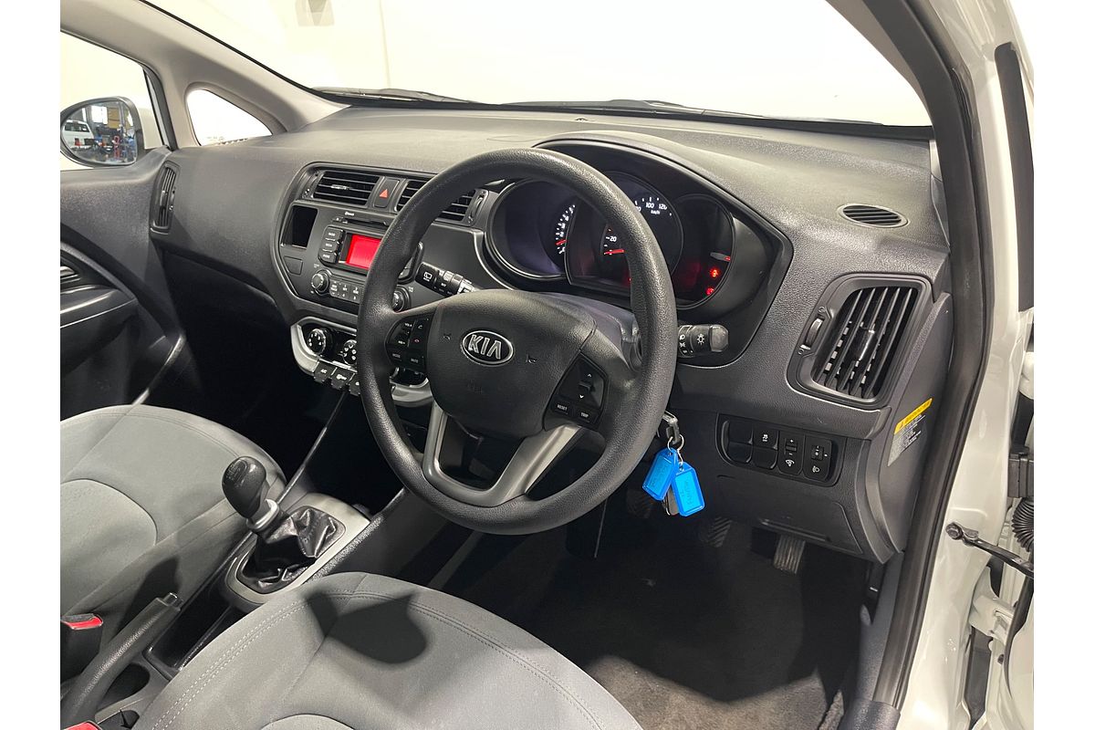 2013 Kia Rio S UB
