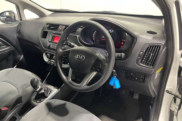 2013 Kia Rio S UB