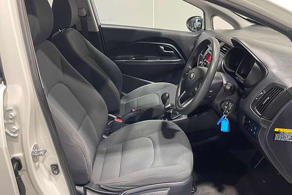 2013 Kia Rio S UB