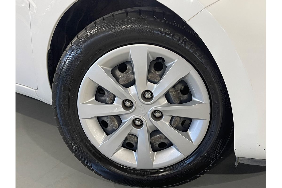 2013 Kia Rio S UB