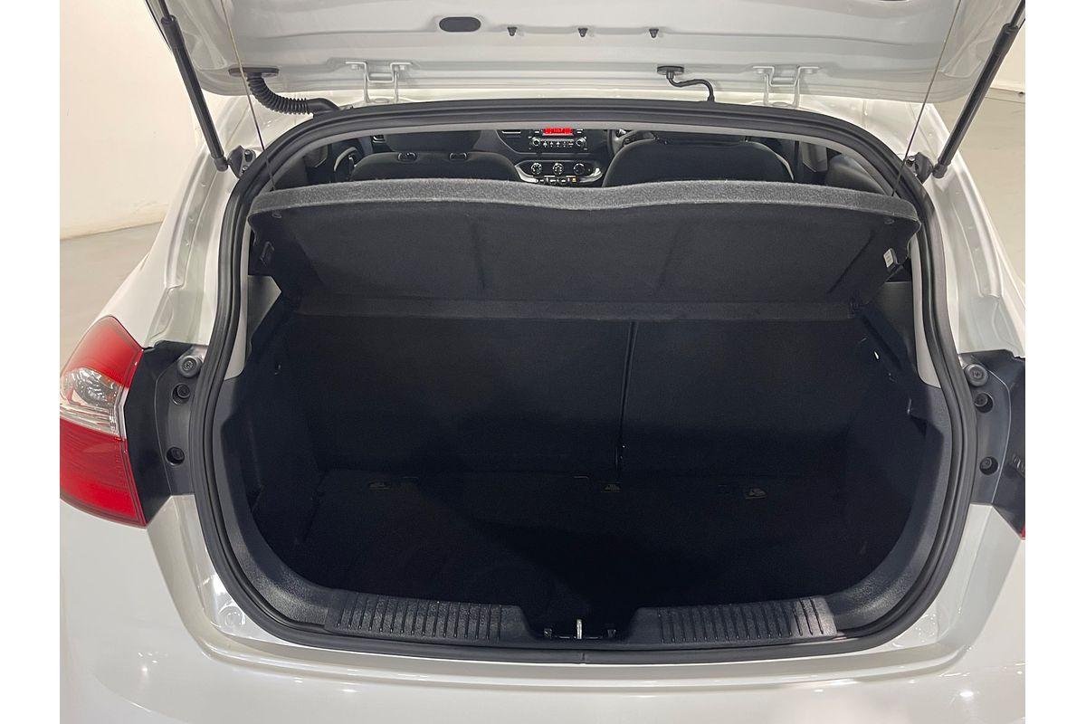 2013 Kia Rio S UB