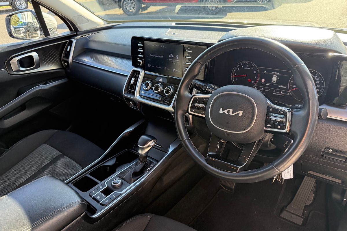 2021 Kia Sorento S MQ4