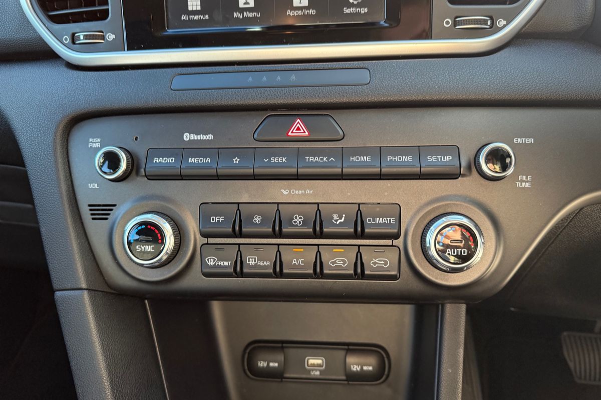 2019 Kia Sportage S QL