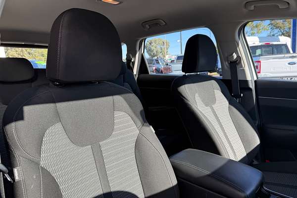 2021 Kia Sorento S MQ4