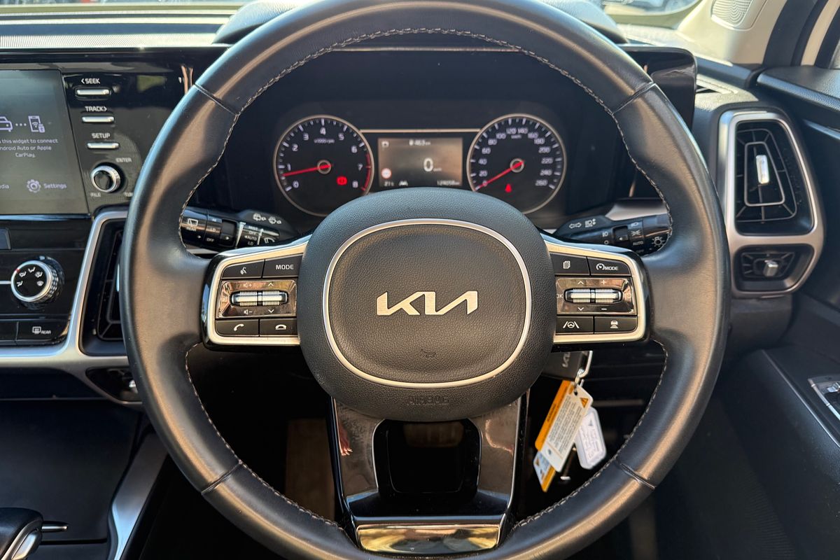 2021 Kia Sorento S MQ4