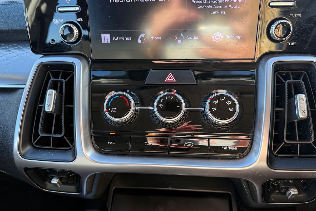 2021 Kia Sorento S MQ4