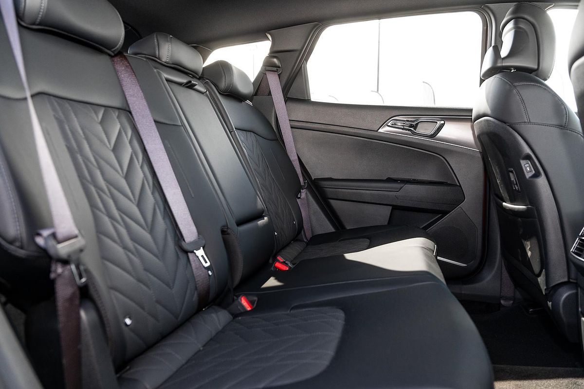 2025 Kia Sportage SX+ NQ5