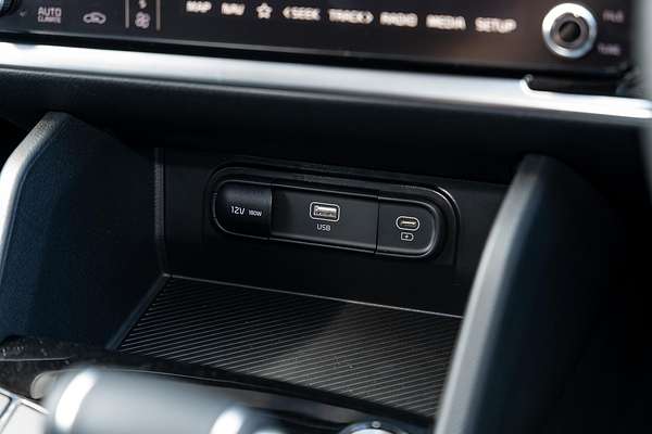 2025 Kia Sportage SX+ NQ5