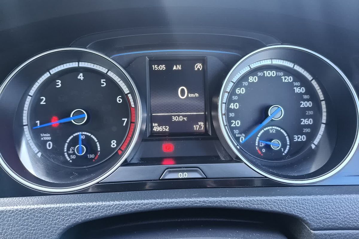 2015 Volkswagen Golf R 7