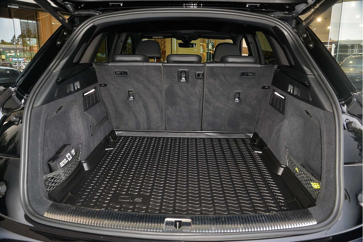 2021 Audi Q5 40 TDI FY