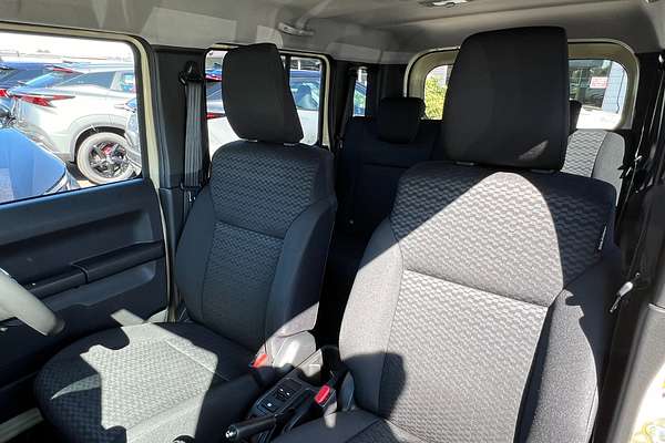 2025 Suzuki Jimny XL JJ
