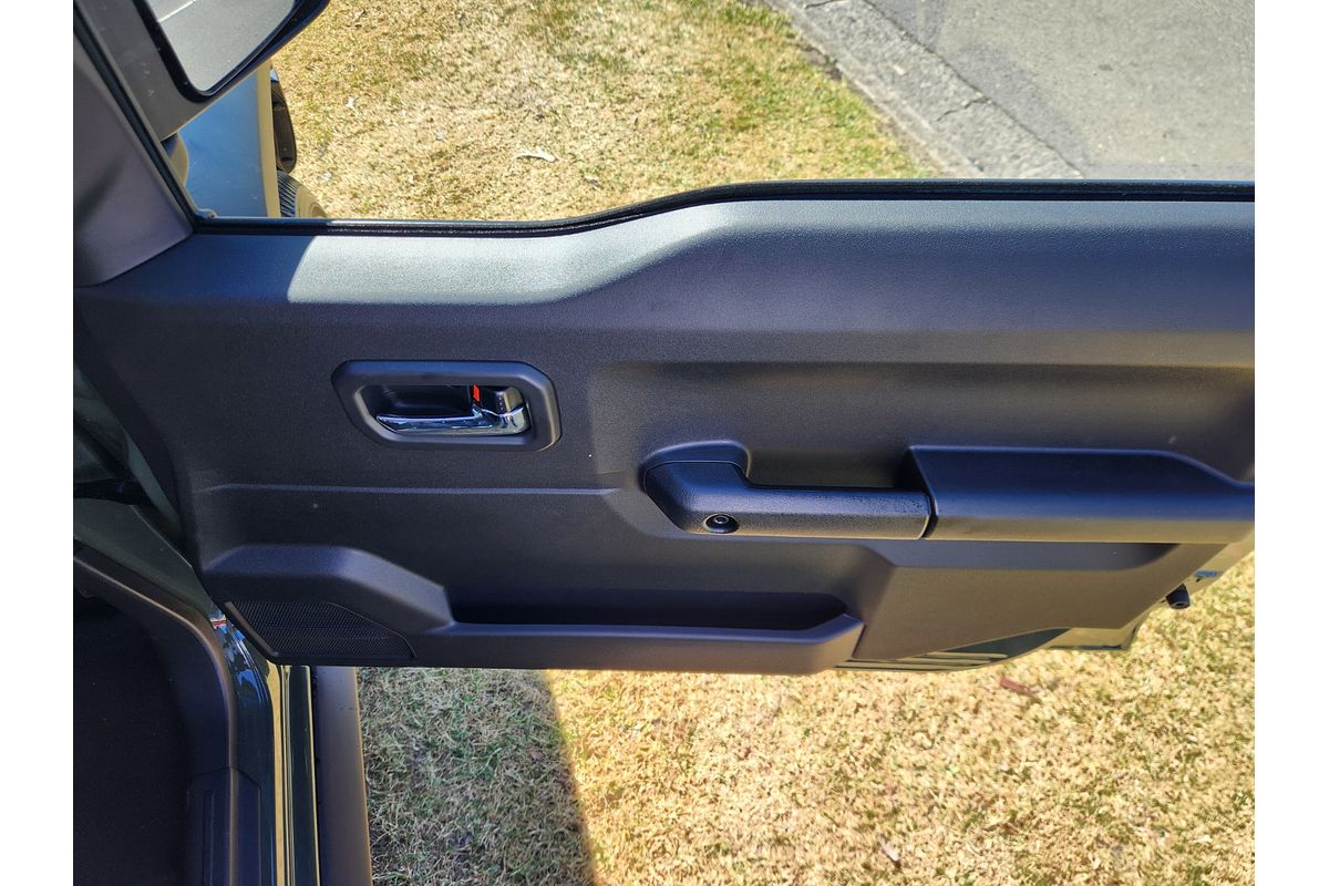 2025 Suzuki Jimny XL JJ