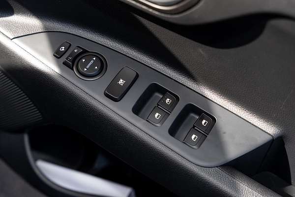 2025 Kia Stonic S YB