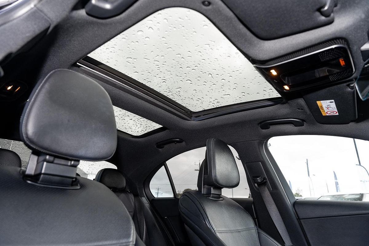 2023 Mercedes-Benz C-Class C200 Edition C W206