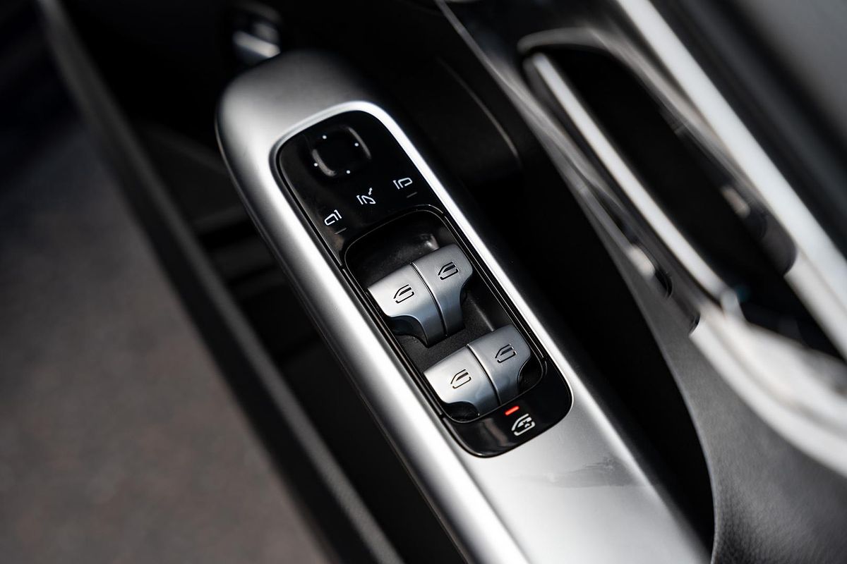 2023 Mercedes-Benz C-Class C200 Edition C W206