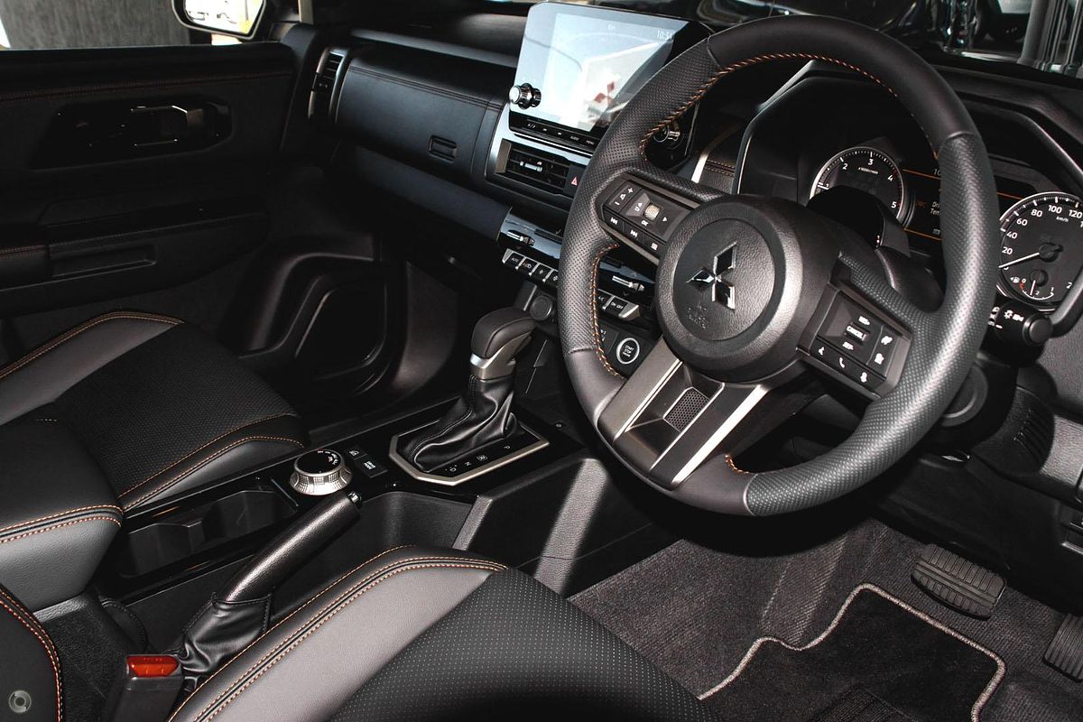 2025 Mitsubishi Triton GSR MV