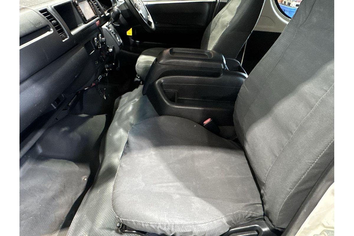 2018 Toyota Hiace Commuter KDH223R
