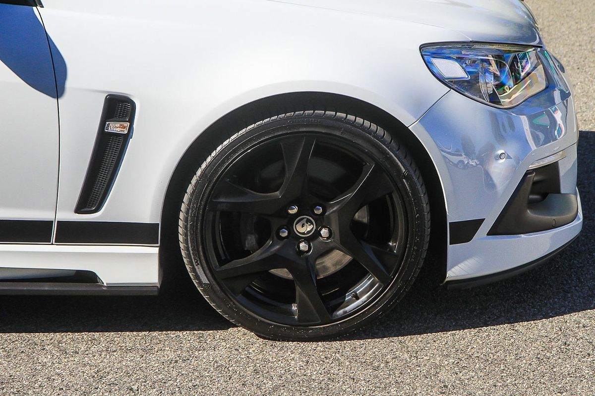 2016 Holden Special Vehicles Clubsport R8 SV Black GEN-F2