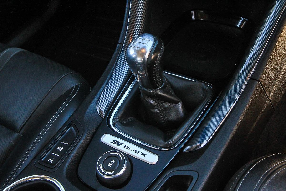 2016 Holden Special Vehicles Clubsport R8 SV Black GEN-F2