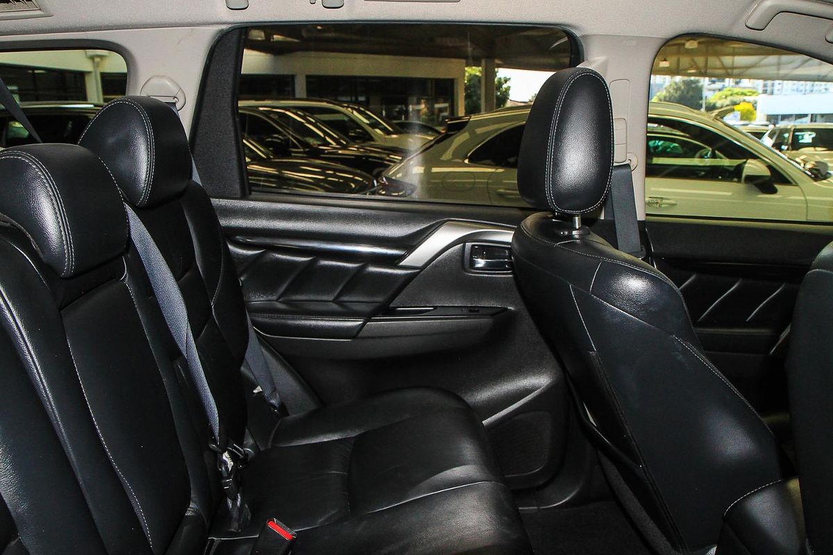 2016 Mitsubishi Pajero Sport GLS QE