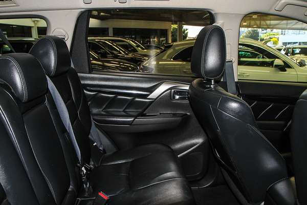 2016 Mitsubishi Pajero Sport GLS QE