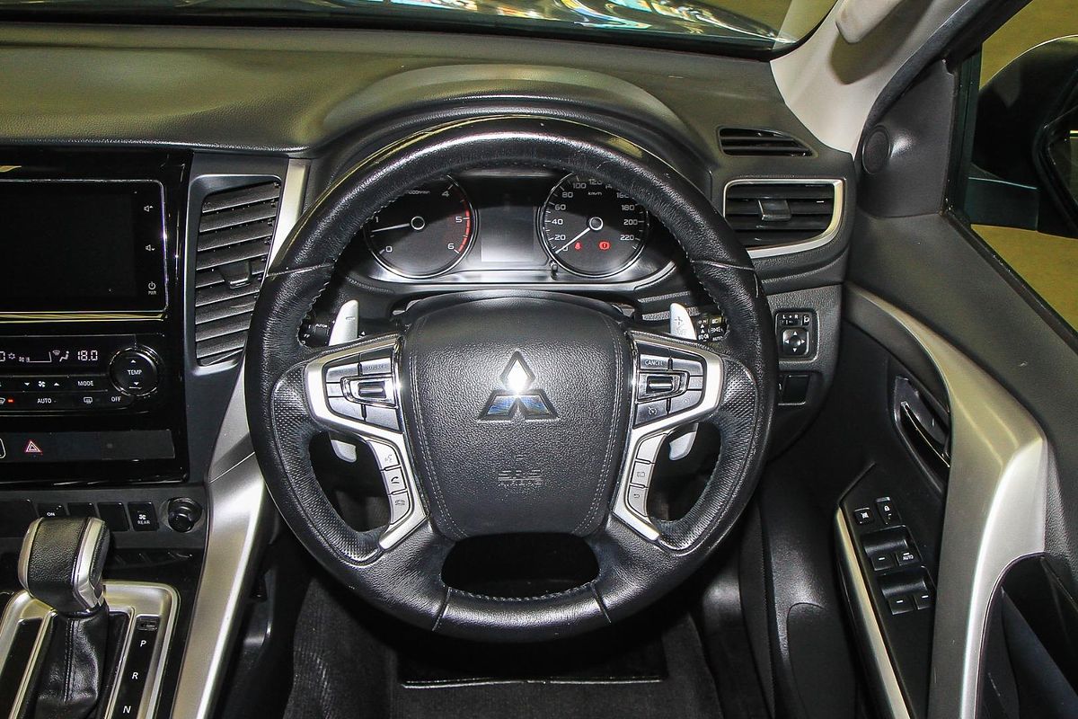 2016 Mitsubishi Pajero Sport GLS QE