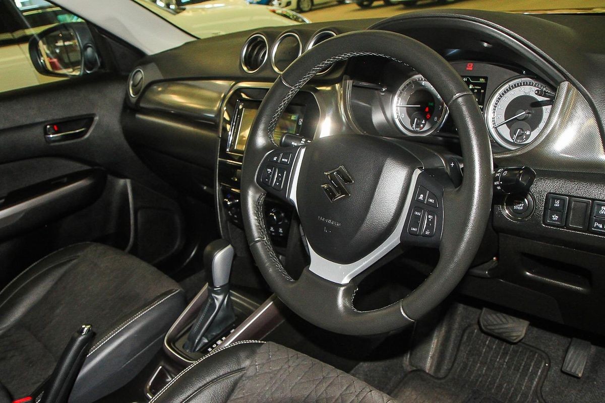 2024 Suzuki Vitara Turbo LY Series II