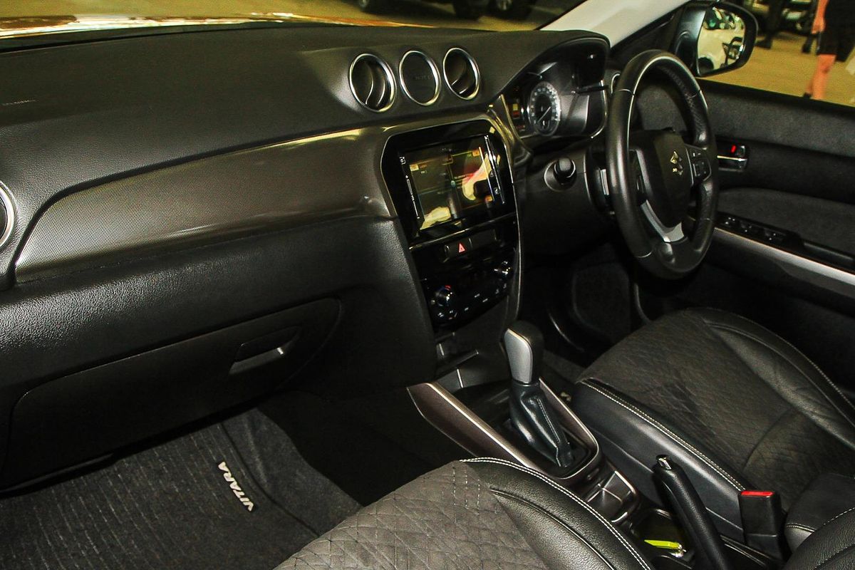 2024 Suzuki Vitara Turbo LY Series II