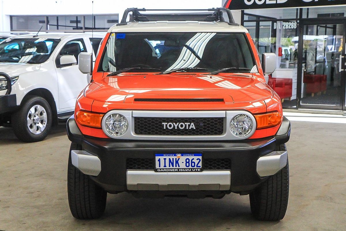 2013 Toyota FJ Cruiser GSJ15R