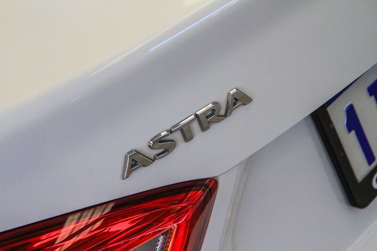 2017 Holden Astra LS+ BL