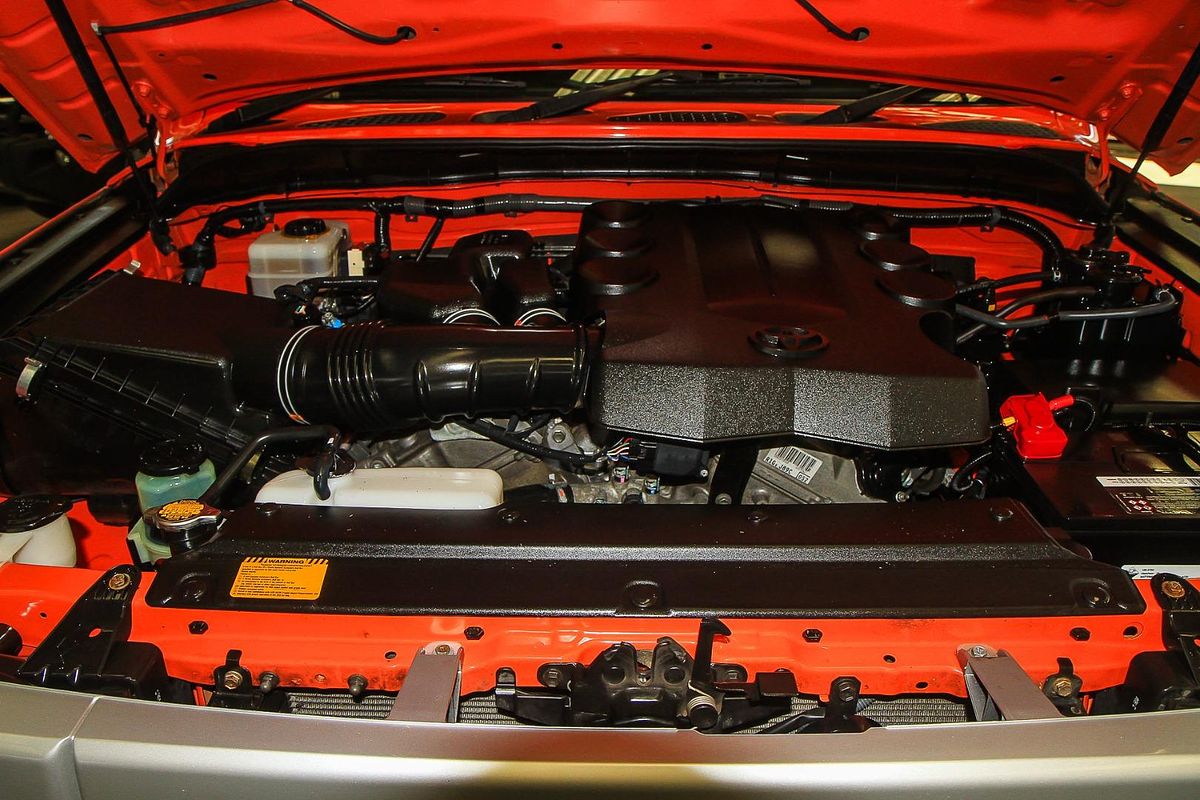 2013 Toyota FJ Cruiser GSJ15R