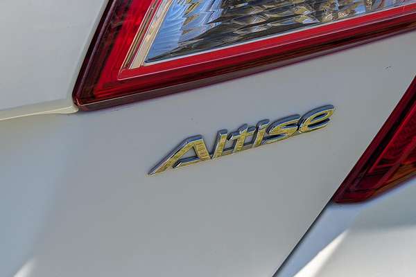 2014 Toyota Camry Altise ASV50R