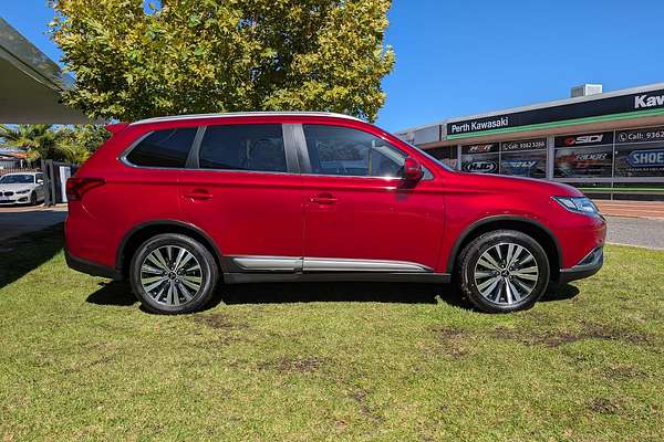2020 Mitsubishi Outlander LS ZL