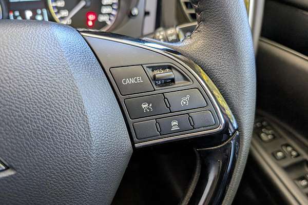 2020 Mitsubishi Outlander LS ZL