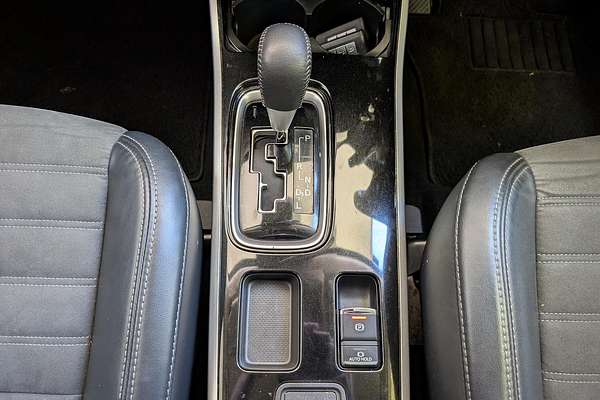 2020 Mitsubishi Outlander LS ZL