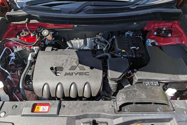 2020 Mitsubishi Outlander LS ZL